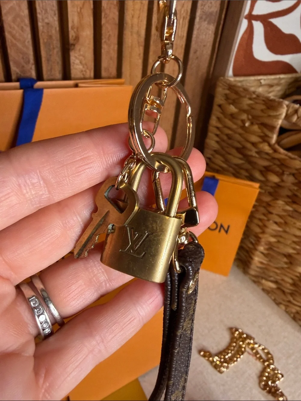 Leather Wrist Keychain with Lock #309